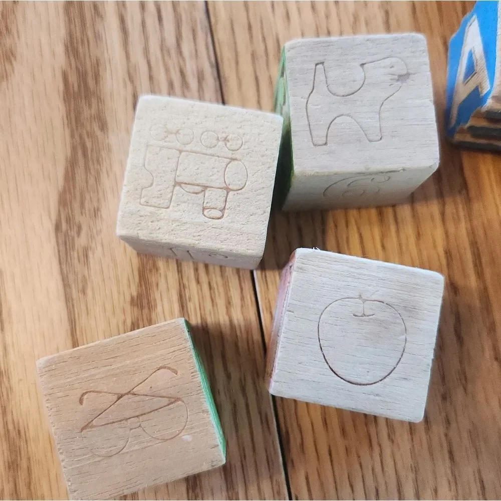 11 vintage wood building blocks-letters numbers & animals red blue yellow green